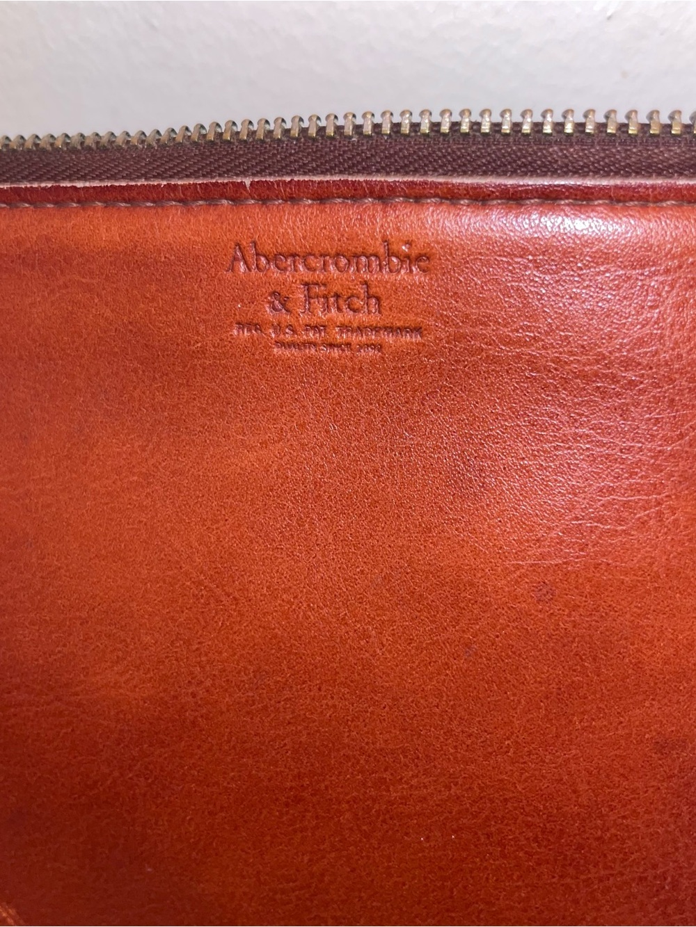 Abercrombie & Fitch Leather Crossbody bag Cognac